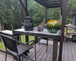 Deck Decor