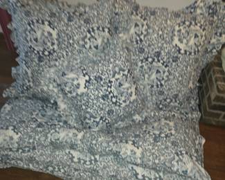 Queen, comforter set