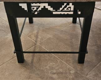Extra pictures of the end table