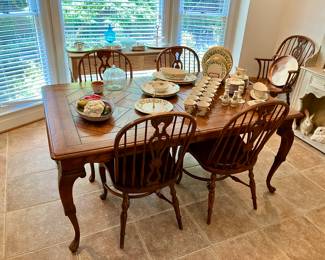 Drexel oak parquet top dining table