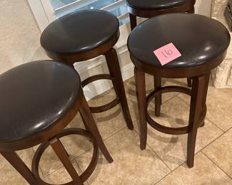 Lot 16 set a four barstools $120 