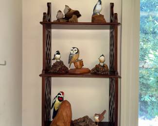 Wall shelf and birds
