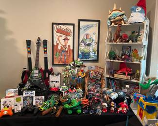 Walt Disney, Toy Story, The Incredibles.