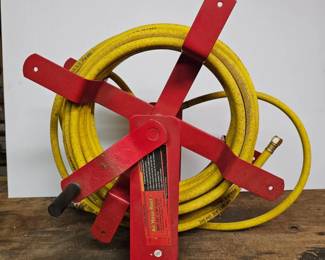 128 CentralPneumaticAirHoseReel5038Hose