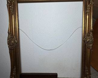 21 GildedWoodCanvasFrame