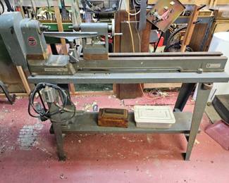 124 RockwellDeltaWoodworkingLathe