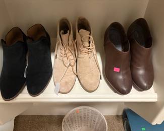 Ladies boots