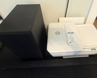 Polk Audio subwoofer and sound bar 