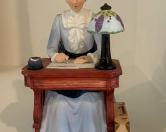 Figurine