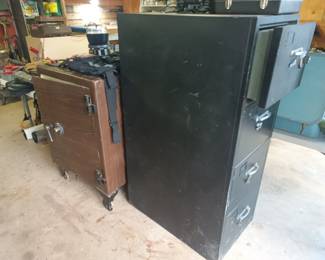Floor safe and 4 drawer file cabinet safe