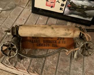 Sears Roebuck washtub wringer, vintage