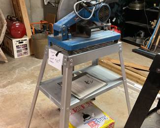 Grinder saw