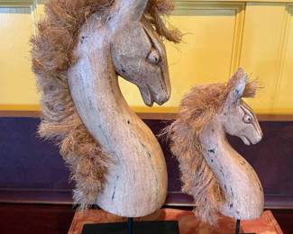 Rustic Horse Head Figurines 