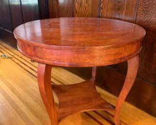 Beautiful Antique Round Cabriole Leg Side Table 