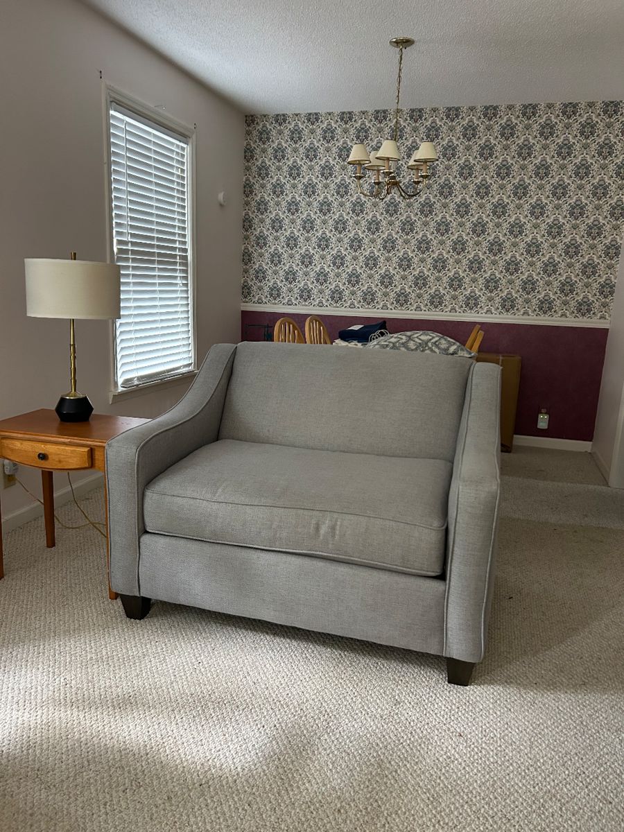 Twin Sofa/ Sleeper for an Extra Bed! 