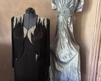 Gorgeous vintage clothing! Blue gown form 1930's