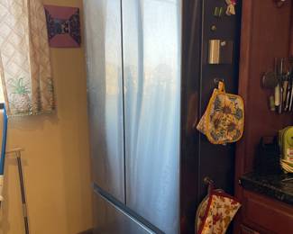 Samsung fridge 
