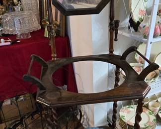 Washbowl Stand