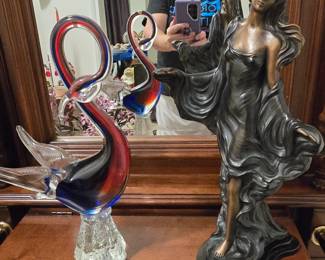 Handblown Swan - Austin Figurine