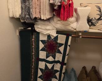 Blankets - Sheets - Linens