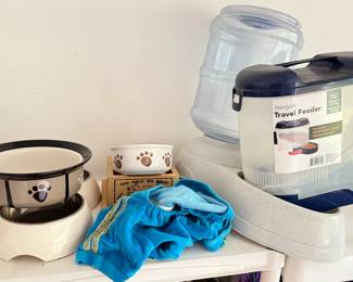 Cat Supplies