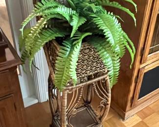 Plant Stand 