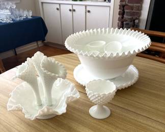 Milk Glass - Epergne - Ruffled Bowl 