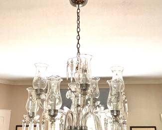 Chandelier 