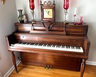Piano - Kohler & Campbell - New York 