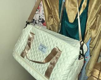 "ZUOMANNI" DUFFLE / TOTE BAG
