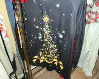 ANOTHER CHRISTMAS PULLOVER