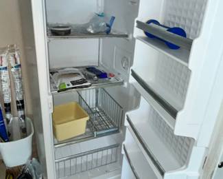 CLEAN & COLD