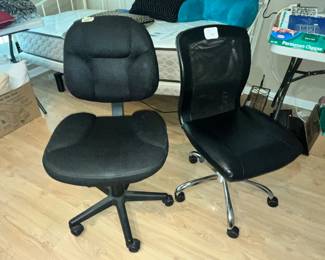 OFFICE CHAIRS