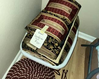 QUEEN COMFORTER SET