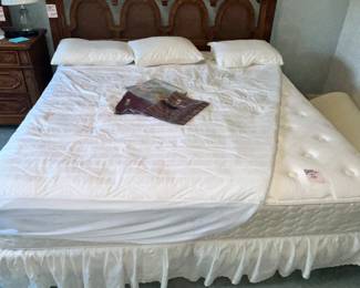 KING MATTRESS SET