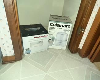 KITCHENAID BOWL SET & CUISINART