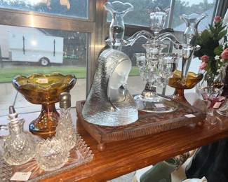VINTAGE VIKING GLASS VIRGIN MARY & GORGEOUS CANDLEABRA