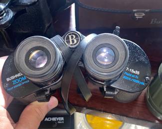 BUSHNELL ZOOM BINOCULARS