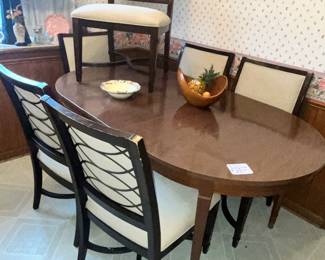 OVAL TABLE & 6 CHAIRS