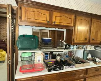 KITCHEN GOODIES