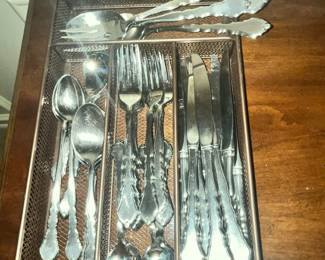 ONEIDA FLATWARE