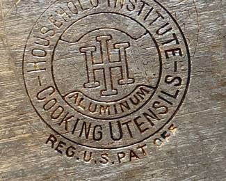 BOTTOM MARK