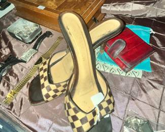 PAIR OF "LOUIS VUITTON" LADIES HEELS