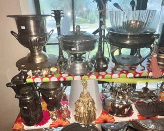 CHAMPAIGN BUCKET, CHAFING DISHES