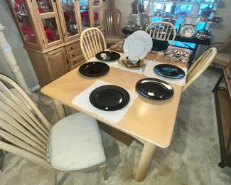 WONDERFUL BERHARDT DINING ROOM OUTFIT - TABLE, 2 LEAVES & 8 CHAIRS, IRON BASE SIDEBOARD & LIGHTED CHINA CABINET