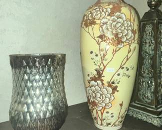 UNIQUE VASES
