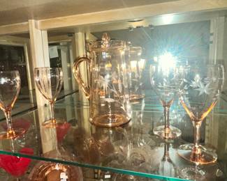 DEPRESSION GLASS PITCHER & GLASSES SET