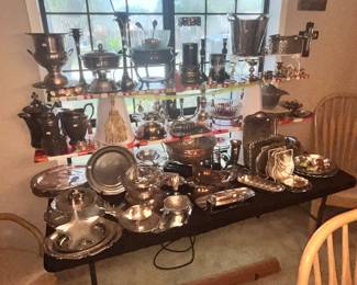 LOTS OF ELEGANT SERVING PIECES