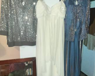 MORE BEAUTIFUL LADIES CLOTHING