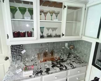MORE BARWARE HERE, TOO!